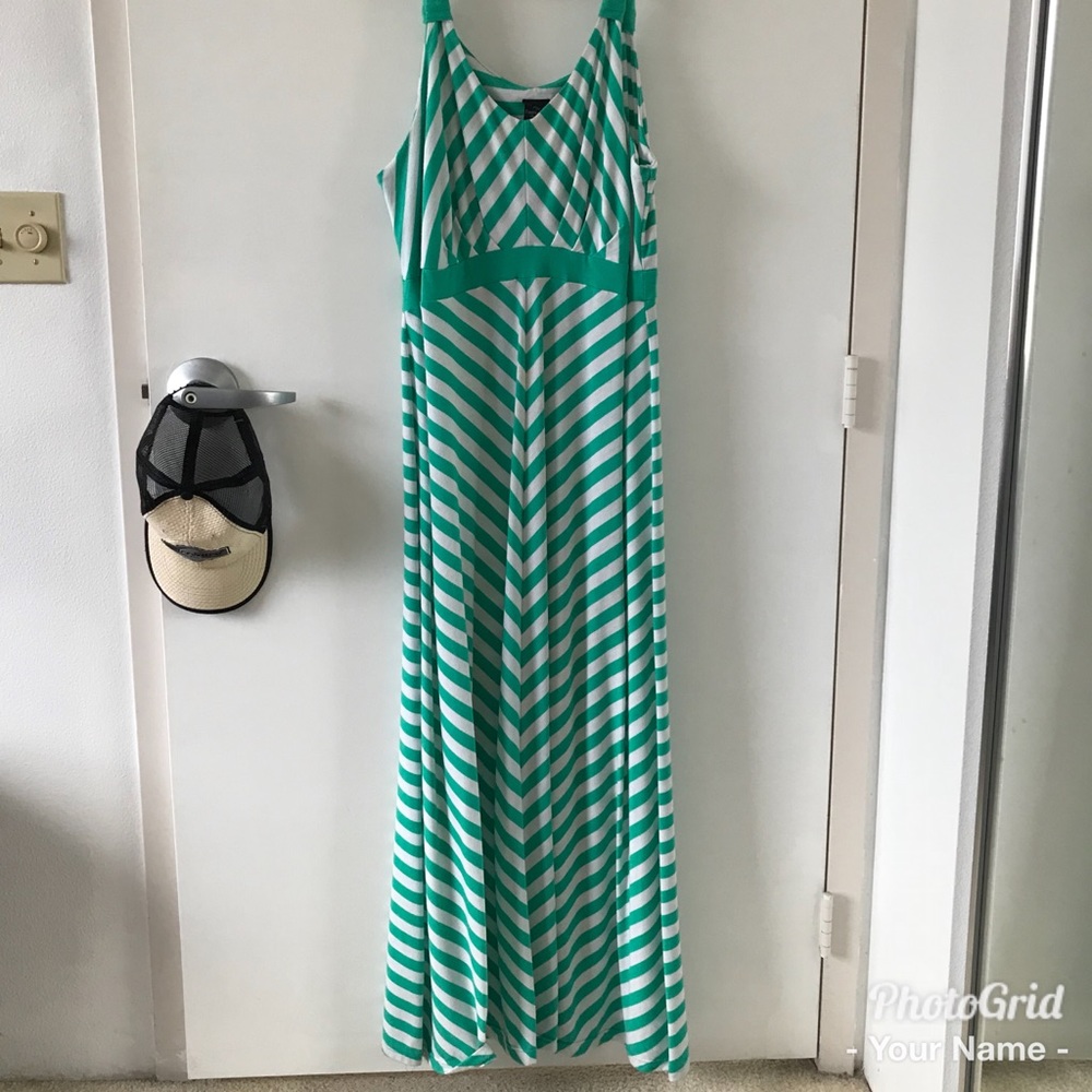 Lightweight summer casual dress